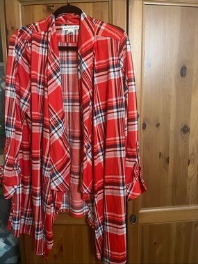 New York Laundry Red and White Plaid Open Cardigan
